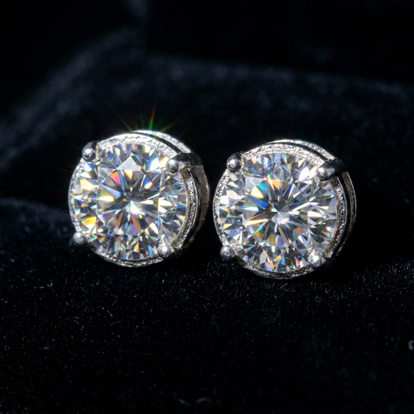 Moissanite Stud Earrings D VVS